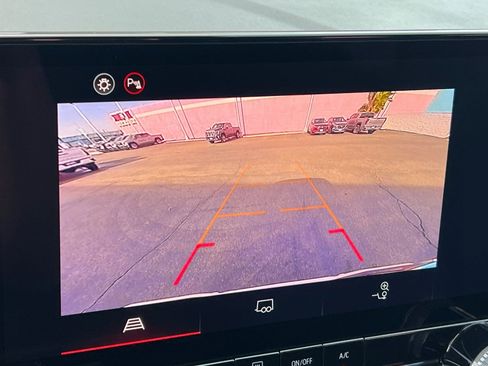 New 2026 GMC Canyon Elevation image 18