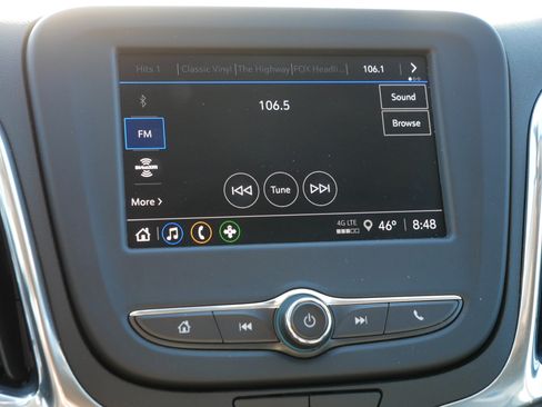 Used 2023 Chevrolet Equinox LT AWD/4WD image 22