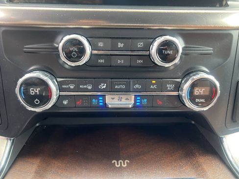 Used 2021 Ford F150 King Ranch w/ Equipment Group 601A High AWD/4WD image 45