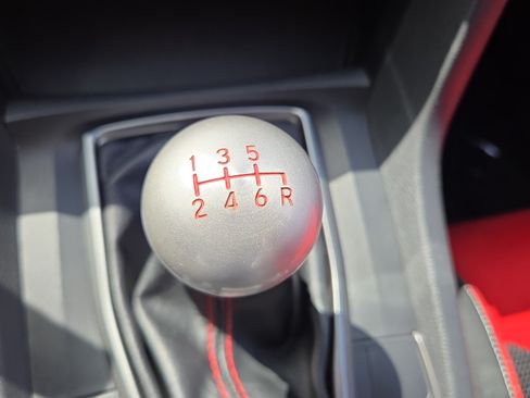Used 2019 Honda Civic Type R image 39