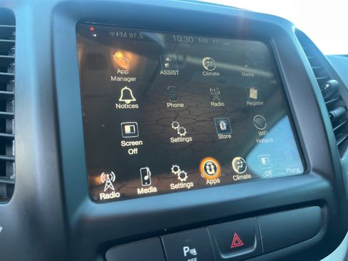 Used 2018 Jeep Cherokee Latitude Plus image 27