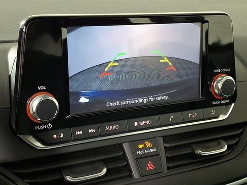 Used 2022 Nissan Altima 2.5 S FWD image 4