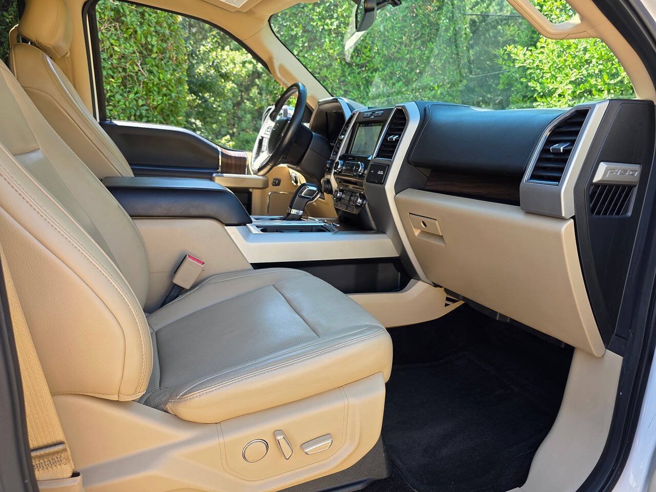 Used 2017 Ford F150 Lariat AWD/4WD image 35
