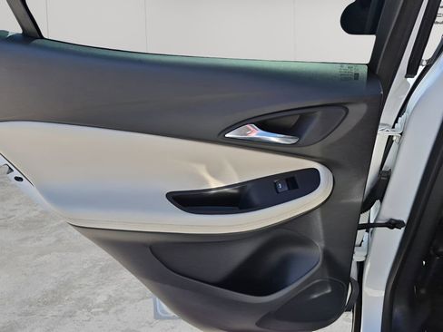 Used 2023 Buick Encore GX Essence w/ Advanced Technology Package image 17