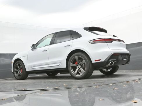 New 2026 Porsche Macan S image 50