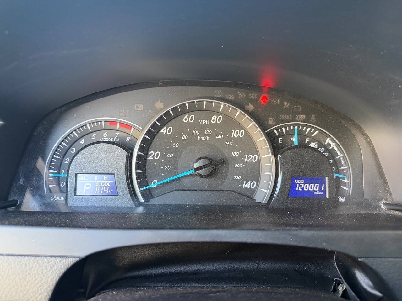 Used 2014 Toyota Camry LE FWD image 24