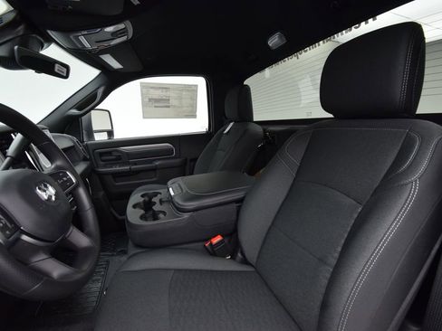 New 2026 RAM 3500 Tradesman image 16