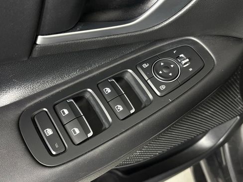 Used 2025 Hyundai Sonata SEL FWD image 14