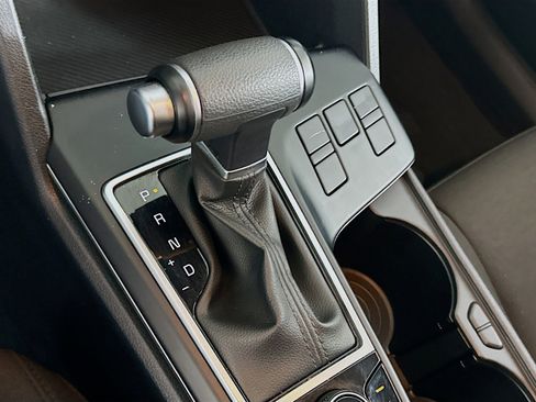 Used 2024 Kia Sportage LX image 23