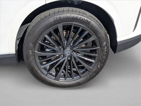 Used 2025 Lexus RX 350h image 29