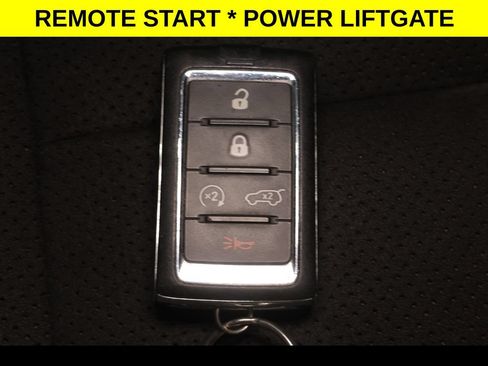 Used 2023 Jeep Grand Cherokee Altitude AWD/4WD image 13