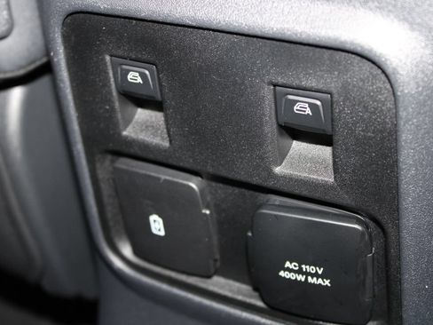 Used 2024 Ford Bronco Badlands AWD/4WD image 28