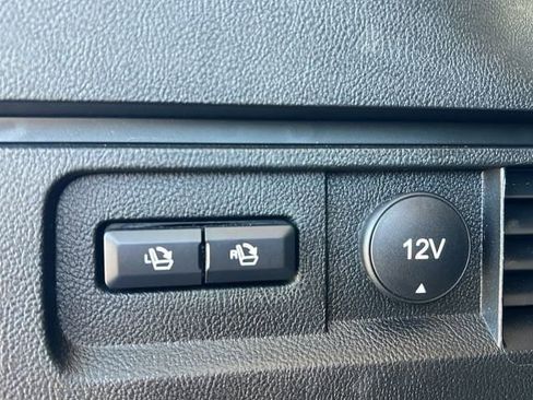 Used 2022 Lincoln Nautilus Reserve AWD/4WD image 25