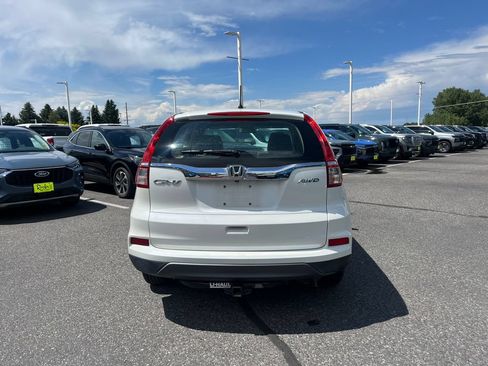 Used 2016 Honda CR-V LX image 3