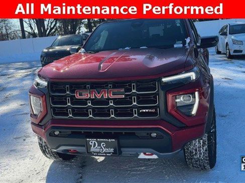Used 2025 GMC Canyon AT4 image 3