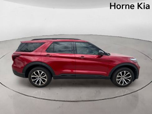 Used 2020 Ford Explorer ST w/ Premium Technology Package AWD/4WD image 3