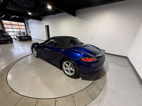 Used 2022 Porsche 718 Boxster image 18