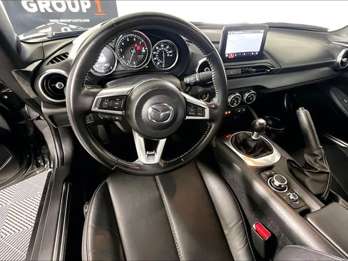 Used 2020 MAZDA MX-5 Miata RF Grand Touring RWD image 6