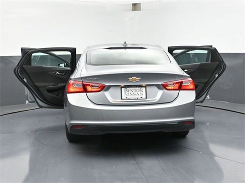 Used 2024 Chevrolet Malibu LT image 47