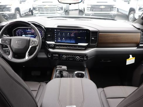 New 2026 Chevrolet Silverado 1500 High Country w/ Midnight Edition AWD/4WD image 19