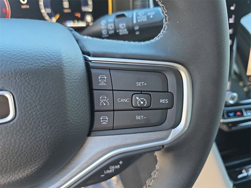 New 2025 Jeep Wagoneer Series II image 20