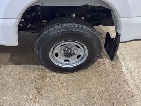 Used 2025 Ford F250 XL AWD/4WD image 30