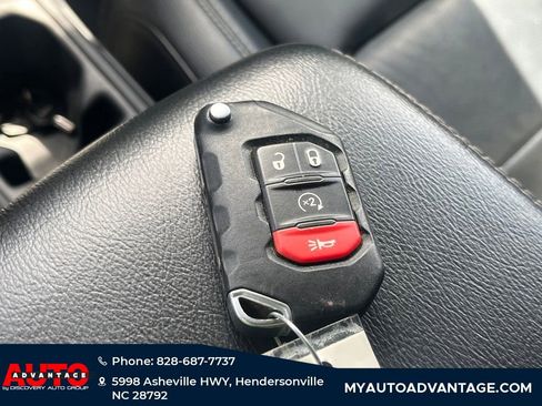 Used 2020 Jeep Gladiator Overland AWD/4WD image 20