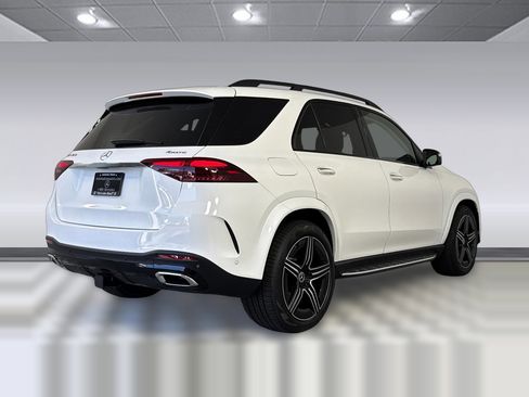 New 2026 Mercedes-Benz GLE 450e 4MATIC image 9