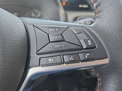 Used 2024 Nissan Kicks SR w/ SR Premium Package FWD image 43