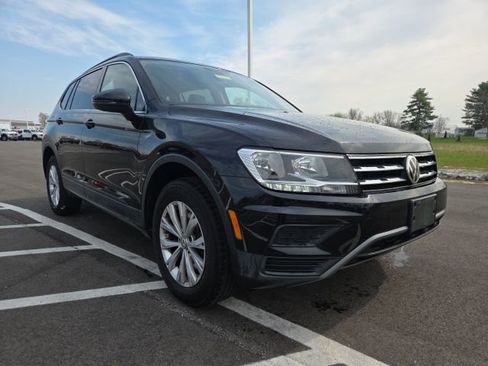 Used 2019 Volkswagen Tiguan SE AWD/4WD image 1