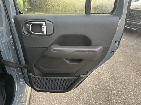 New 2026 Jeep Wrangler Unlimited Rubicon image 17