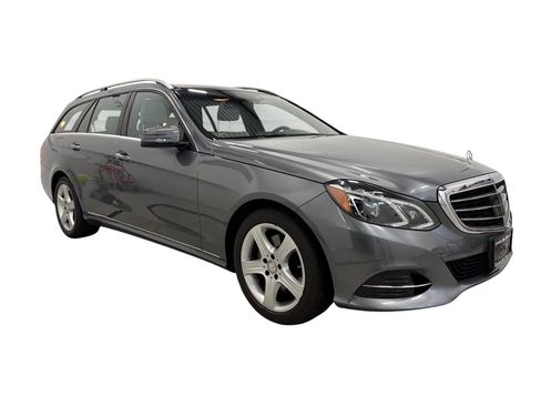 Used 2016 Mercedes-Benz E 350 4MATIC Wagon image 3