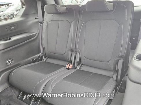 New 2025 Jeep Grand Cherokee L Laredo w/ Luxury Tech Group I image 9