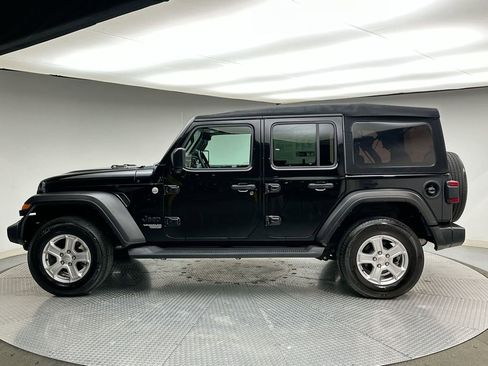 Used 2021 Jeep Wrangler Unlimited Sport image 10