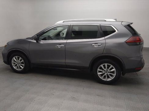 Used 2020 Nissan Rogue SV FWD image 3
