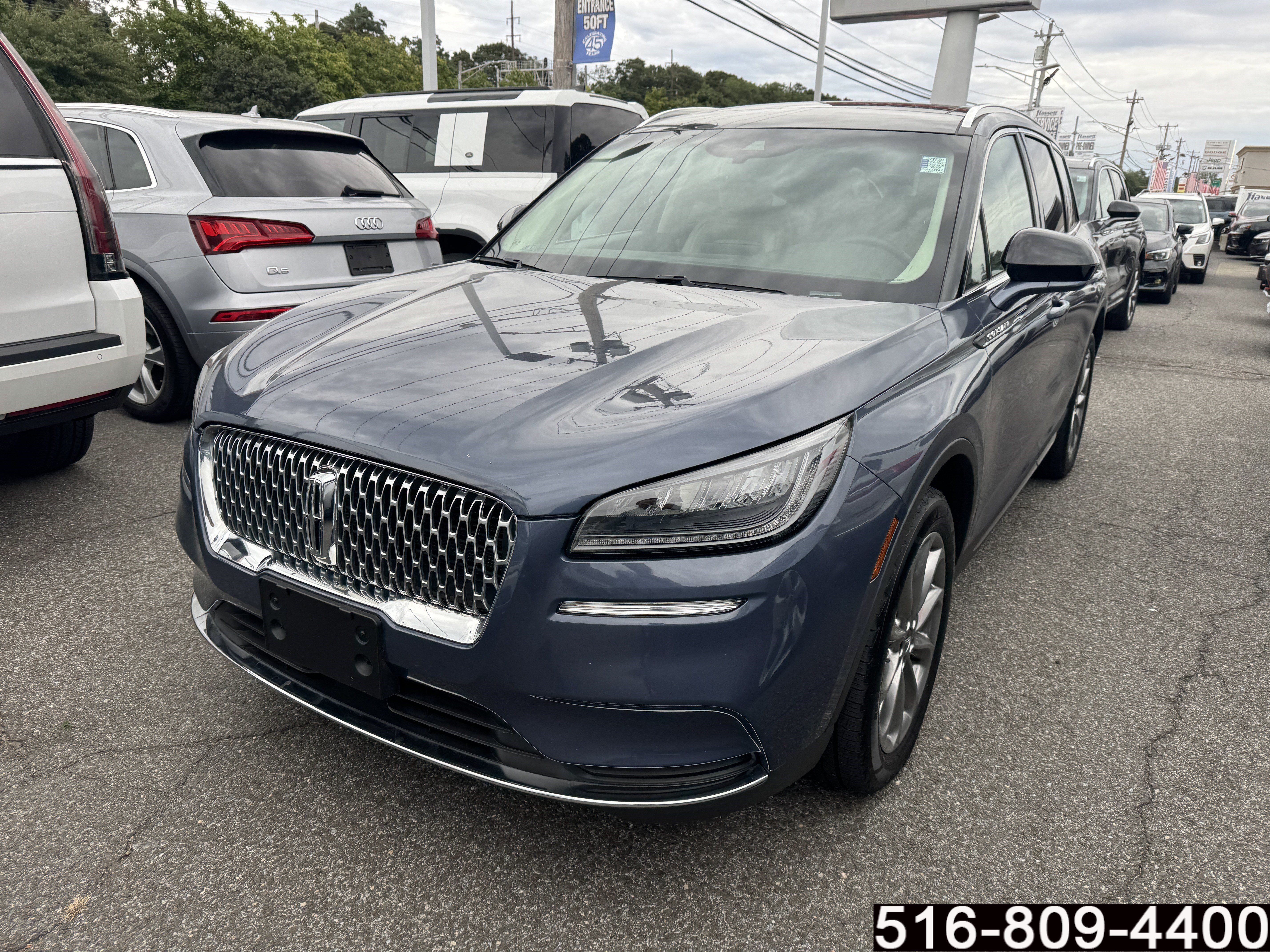 Used 2022 Lincoln Corsair AWD w/ Premium Package image 8