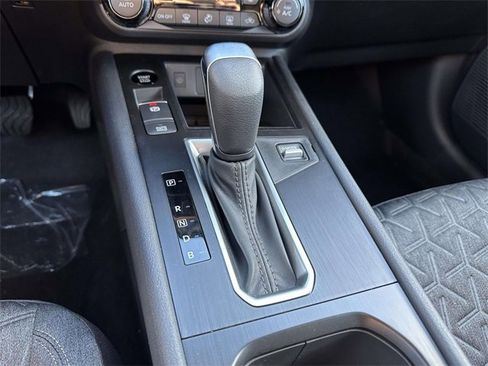 New 2026 Nissan Kicks SV w/ SV Premium Package image 24