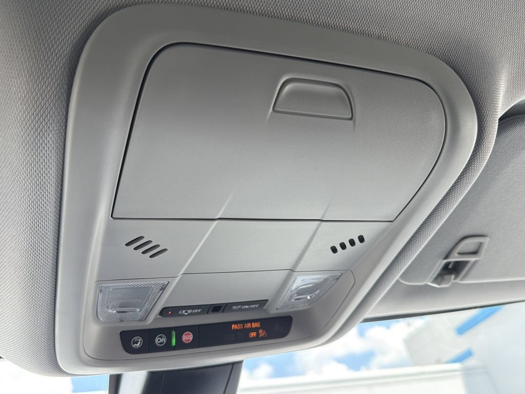 New 2026 Chevrolet Blazer LT w/ LPO, Floor Liner Package FWD image 12