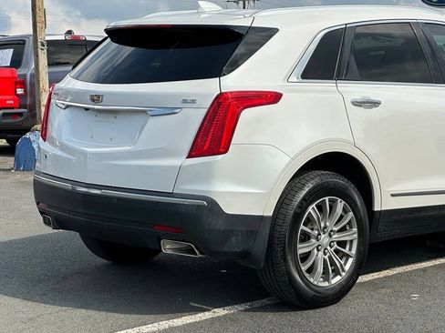 Used 2017 Cadillac XT5 Luxury w/ Driver Awareness Package FWD image 40