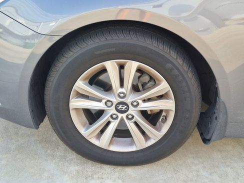 Used 2011 Hyundai Sonata GLS w/ Popular Equipment Pkg 2 FWD image 10