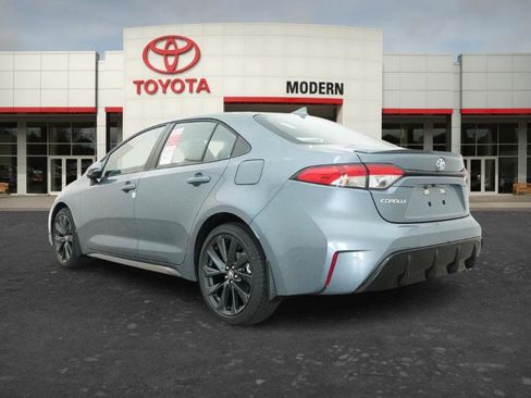 New 2026 Toyota Corolla SE FWD image 2