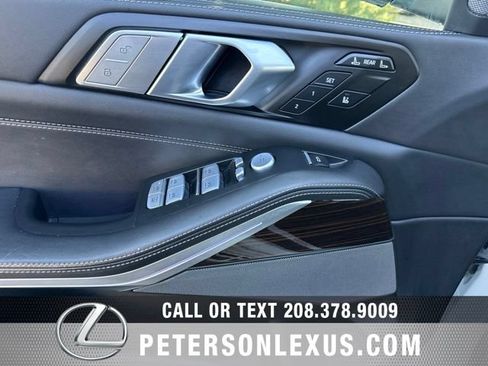 Used 2026 BMW X7 xDrive40i AWD/4WD image 25