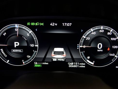 Used 2025 Mitsubishi Outlander SEL image 21