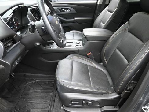 Used 2019 Chevrolet Traverse Premier AWD/4WD image 15