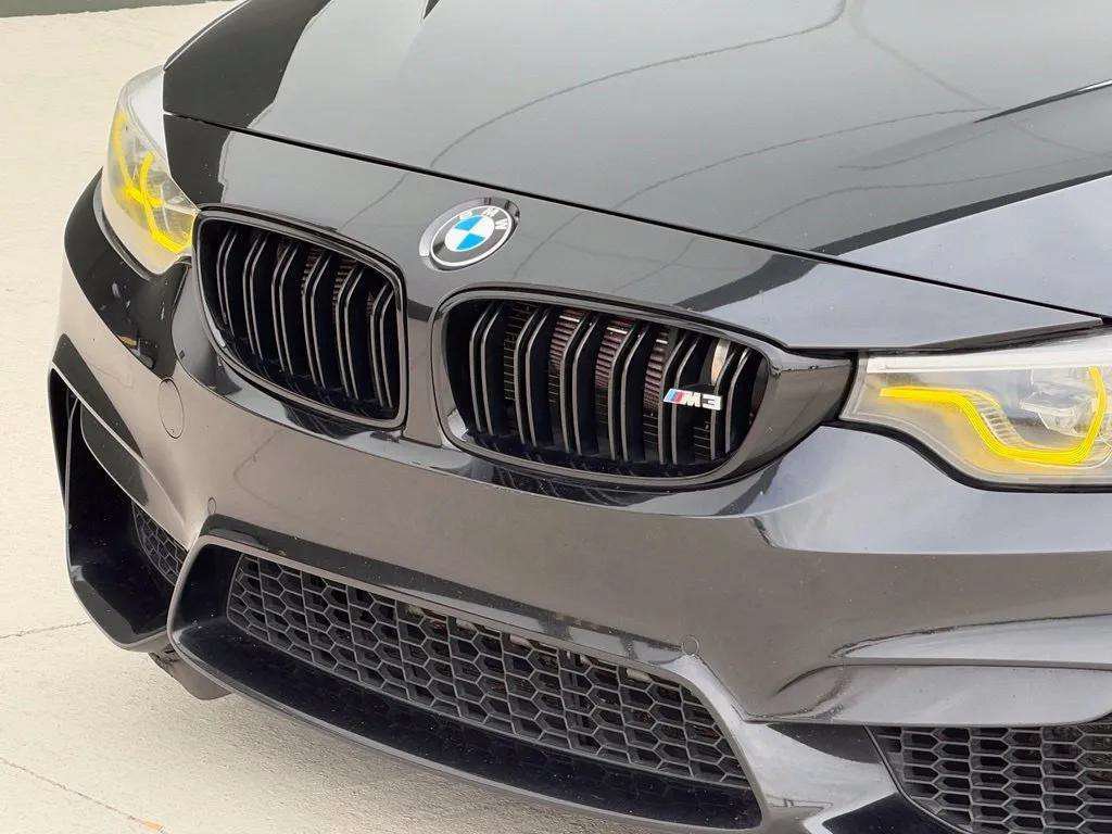 Used 2018 BMW M3 RWD image 35