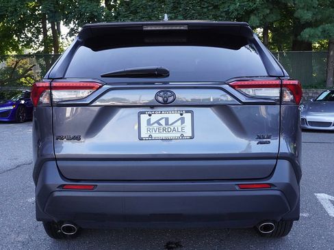 Used 2022 Toyota RAV4 XLE w/ Convenience Package AWD/4WD image 13