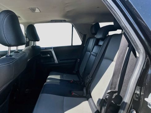 Used 2024 Toyota 4Runner SR5 Premium w/ Moonroof Package RWD image 25