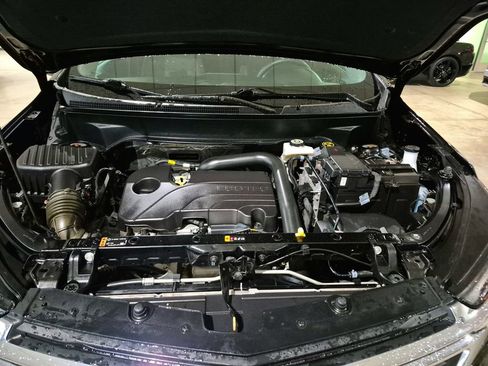 Used 2023 Chevrolet Equinox LT FWD image 26
