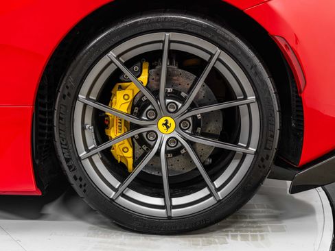 Certified 2020 Ferrari 488 Pista Coupe RWD image 15