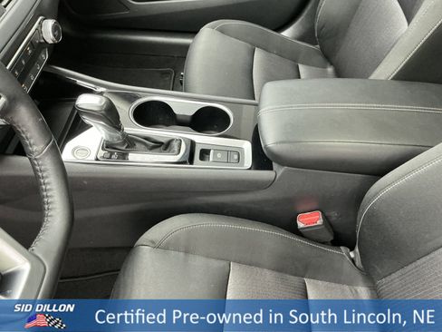 Used 2022 Nissan Altima 2.5 SV w/ SV Premium Package image 14
